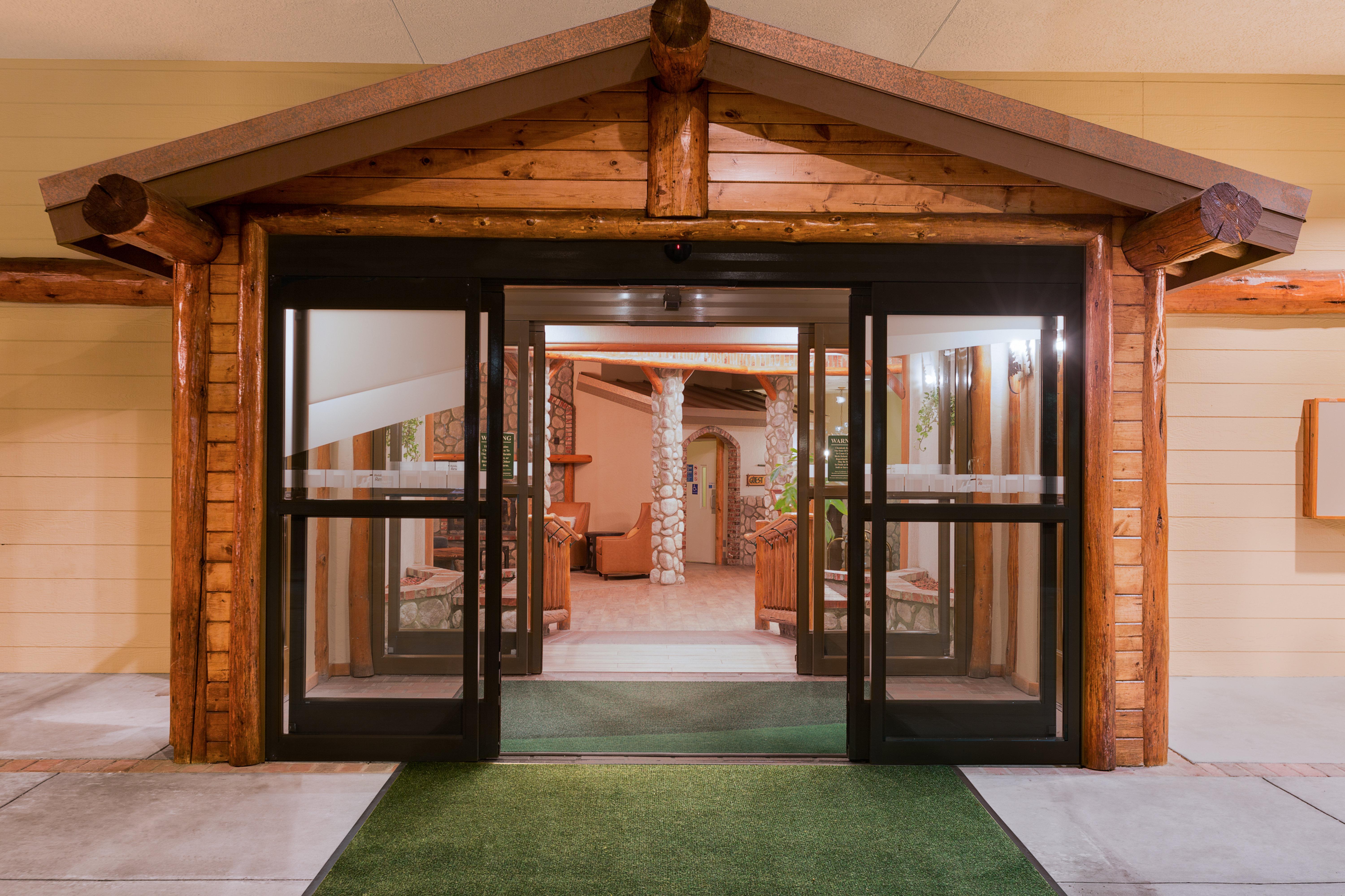 Holiday Inn Resort The Lodge At Big Bear Lake By Ihg Екстер'єр фото